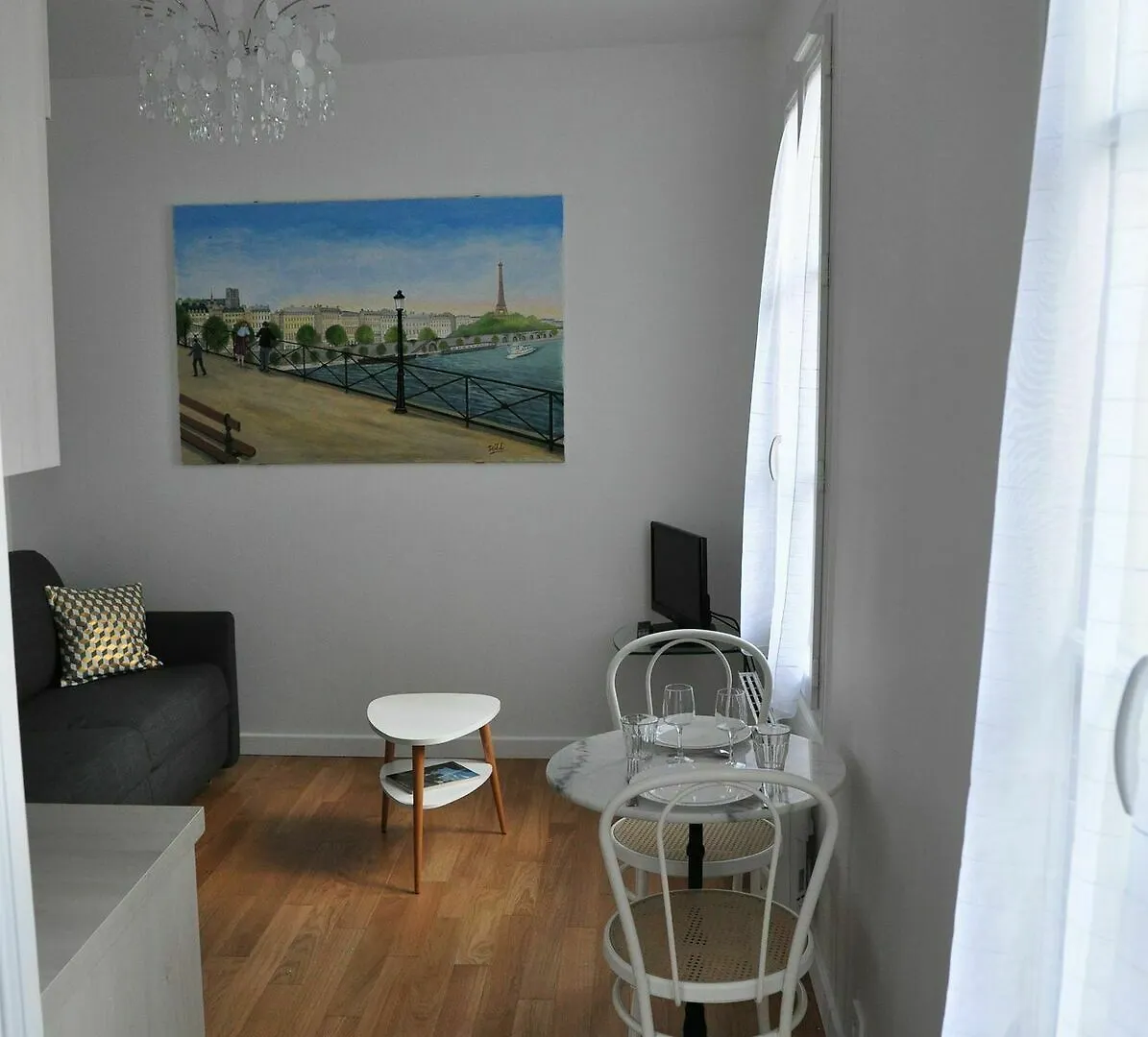Du Cygne Swan Centre Apartment